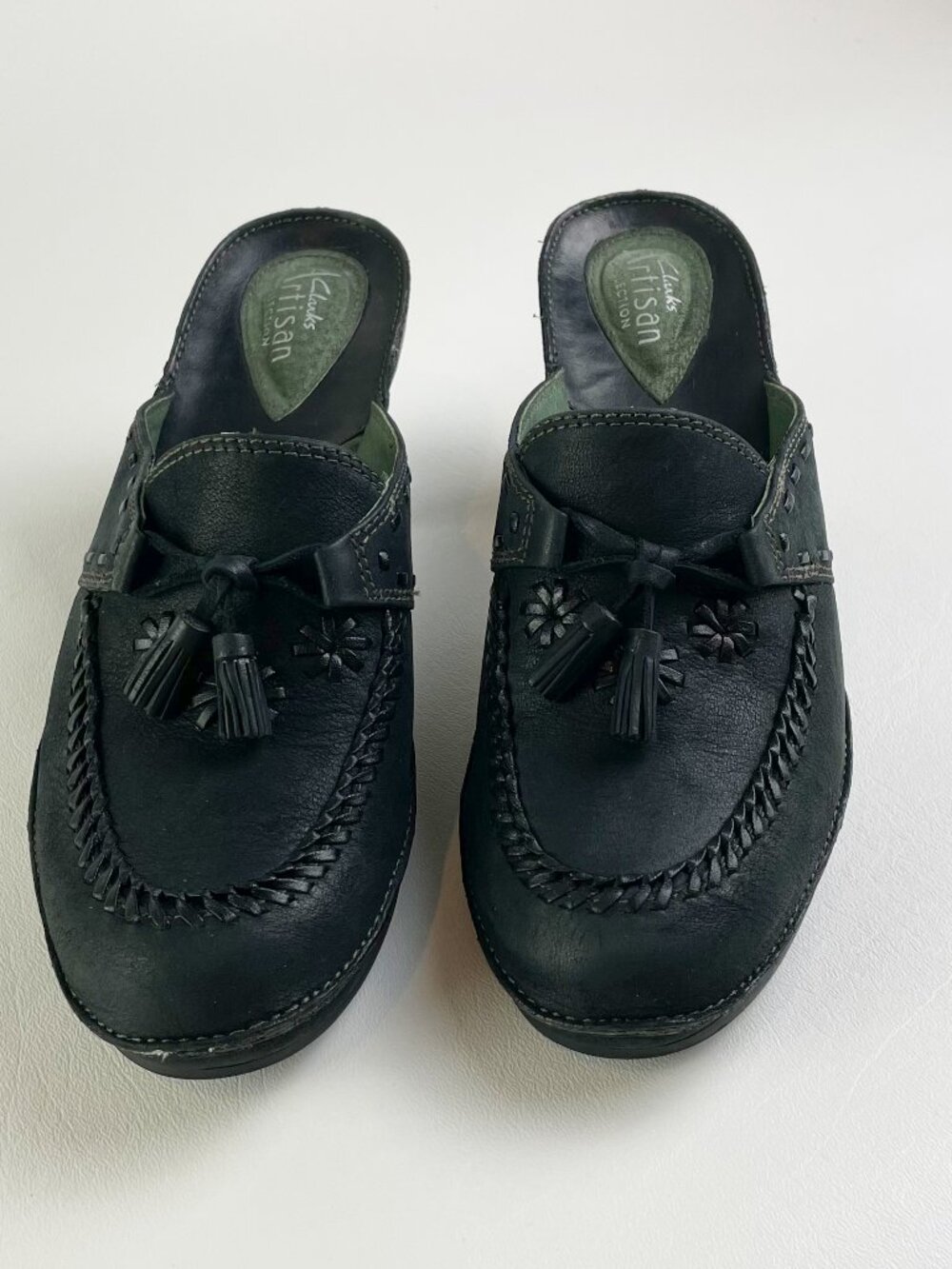 Clarks 7M Artisan Black Suede Tassel Mule Loafers Shoes